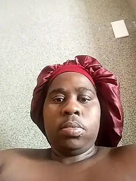 Snapshot of sexybigasss chatting on October 25, 6:10 am sexybigasss online show from October 25, 6:10 am