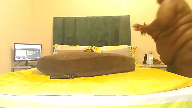 sexybigasss online show from February 20, 9:21 am