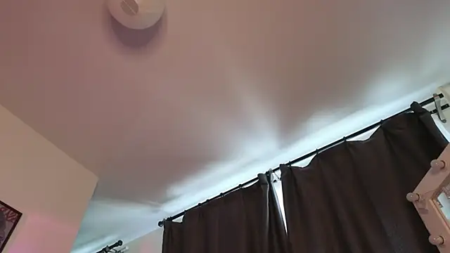 Snapshot of _eva_queen chatting on August 5, 10:40 am eva queen online show from August 5, 10:40 am