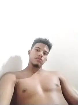 Snapshot of Gutierrez6383 chatting on March 5, 2:36 am Gutierrez6383 online show from March 5, 2:36 am