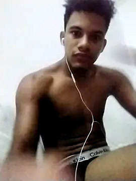 Snapshot of Gutierrez6383 chatting on March 8, 4:01 am Gutierrez6383 online show from March 8, 4:01 am