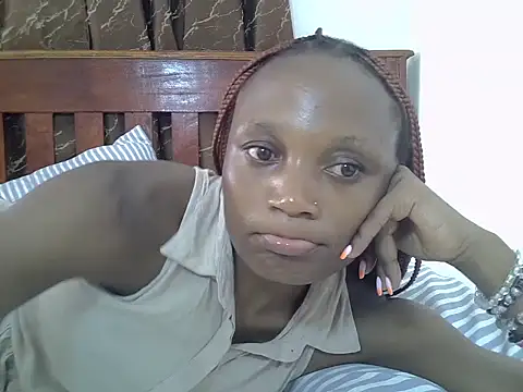 SpicyPetite online show from March 10, 9:25 am