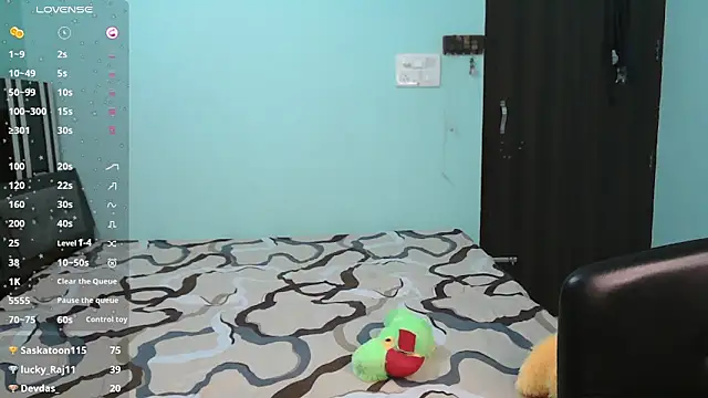 Snapshot of Jass-Karan chatting on March 22, 8:37 pm Jass-Karan online show from March 22, 8:37 pm