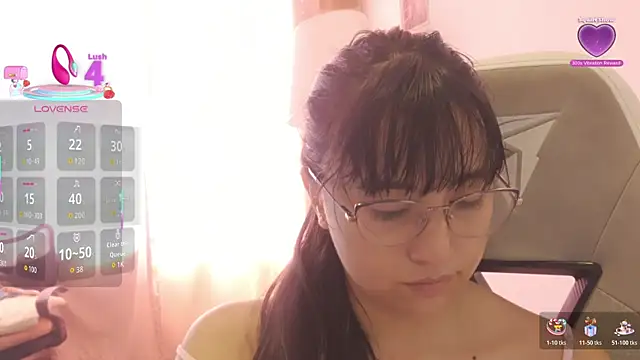 Snapshot of emitaa17228o chatting on June 25, 7:07 pm emitaa17228o online show from June 25, 7:07 pm