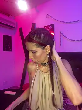 Little Naughtty online show from May 1, 2:21 pm