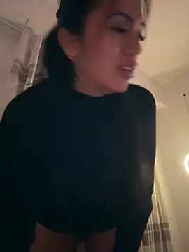 Snapshot of tamara_jay chatting on January 18, 4:59 am tamara jay online show from January 18, 4:59 am