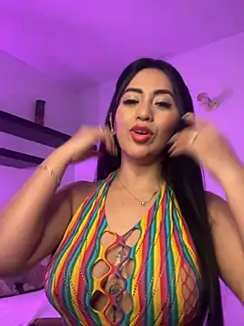 Snapshot of tamara_jay chatting on February 6, 8:34 pm tamara jay online show from February 6, 8:34 pm