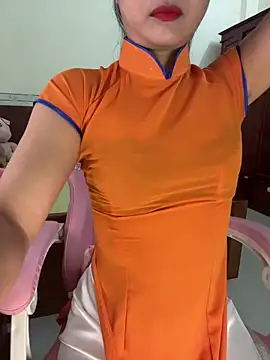    Erin    online show from June 15, 1:35 pm
