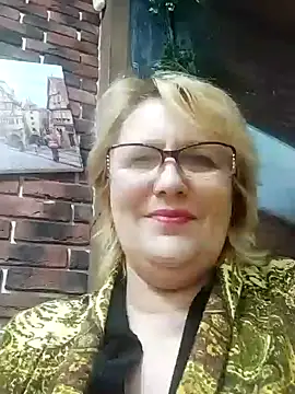 Snapshot of Forest-Lady chatting on December 6, 3:44 pm Forest-Lady online show from December 6, 3:44 pm