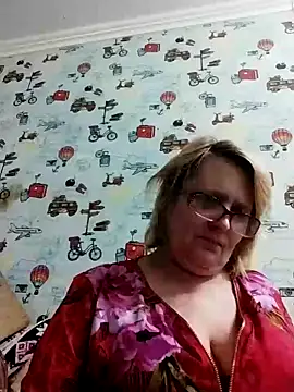 Snapshot of Forest-Lady chatting on January 22, 4:55 pm Forest-Lady online show from January 22, 4:55 pm