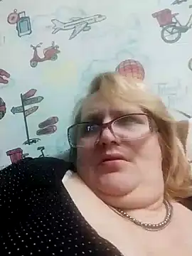 Snapshot of Forest-Lady chatting on February 6, 7:18 pm Forest-Lady online show from February 6, 7:18 pm