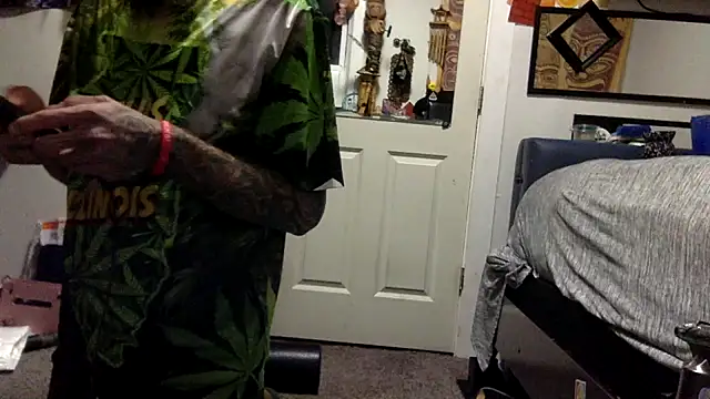 Robriguezxxx online show from January 15, 4:15 am