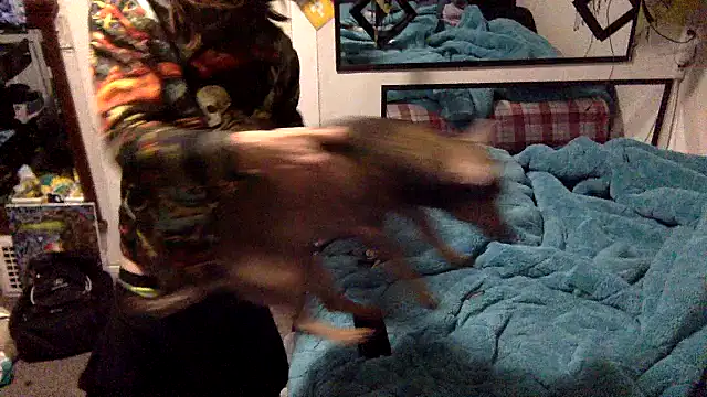 Robriguezxxx online show from March 17, 7:46 am