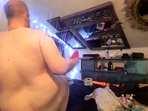 Snapshot of ditchwater chatting on February 23, 12:59 pm ditchwater online show from February 23, 12:59 pm