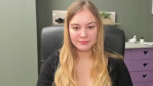 Snapshot of kitty_valeria chatting on February 23, 6:12 pm kitty valeria online show from February 23, 6:12 pm