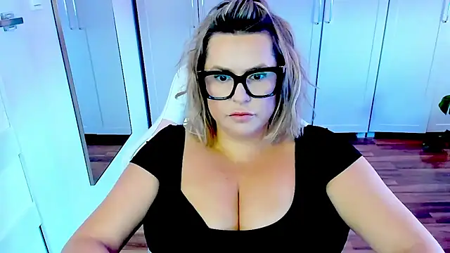 teaseDiana online show from June 9, 6:03 am