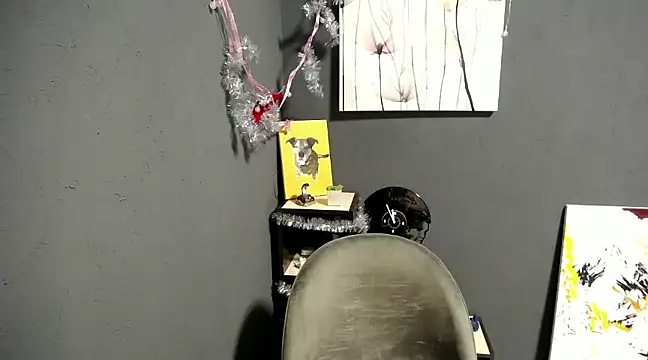 lady olivia  online show from December 29, 3:13 pm