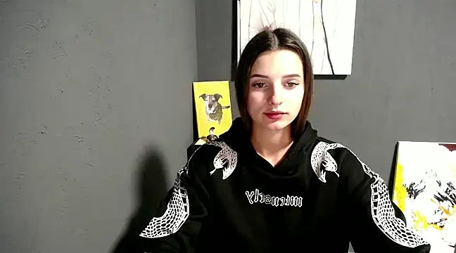 lady olivia  online show from February 6, 2:04 pm