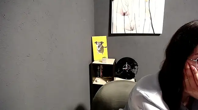 lady olivia  online show from February 28, 4:42 pm