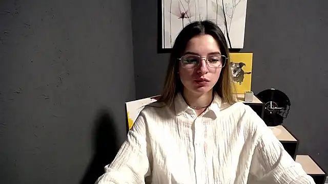 lady olivia  online show from January 13, 12:32 pm