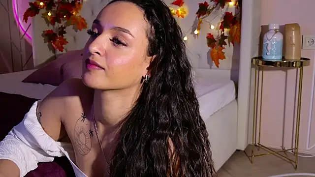 Lolly Neal online show from January 27, 8:07 am