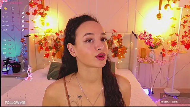 Lolly Neal online show from November 23, 4:56 am