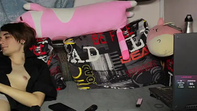 Kamala Adele online show from October 7, 9:12 pm