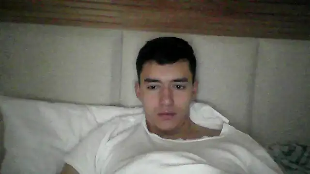 Estebitan vm online show from October 3, 2:47 pm