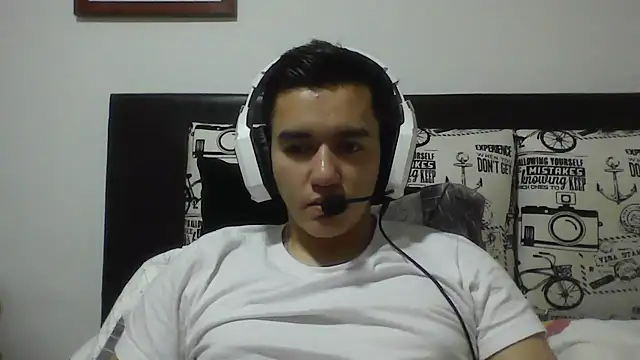 Estebitan vm online show from February 21, 4:57 am