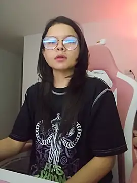 azumiichan online show from May 15, 12:06 am
