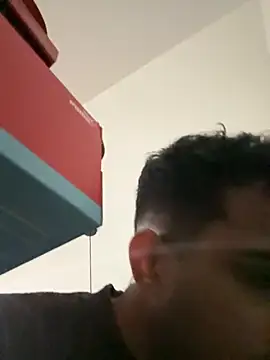 Notahuman1082 online show from November 22, 12:31 am