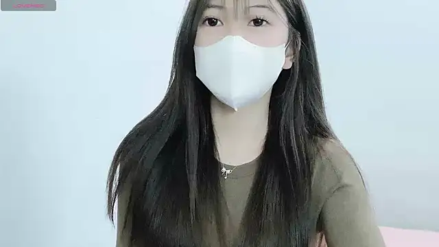 tanhxiu online show from December 7, 2:13 pm