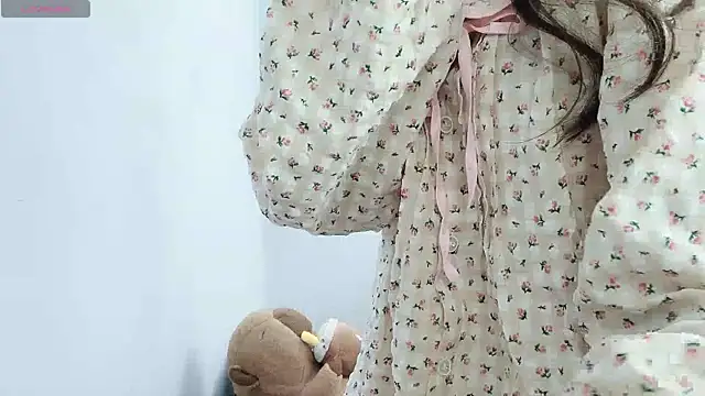 tanhxiu online show from December 28, 4:30 pm