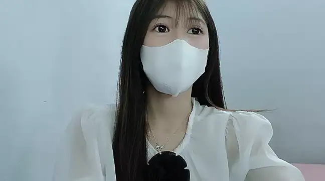 tanhxiu online show from January 6, 8:07 pm