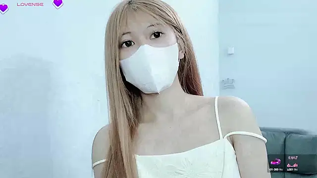 tanhxiu online show from February 23, 9:48 pm