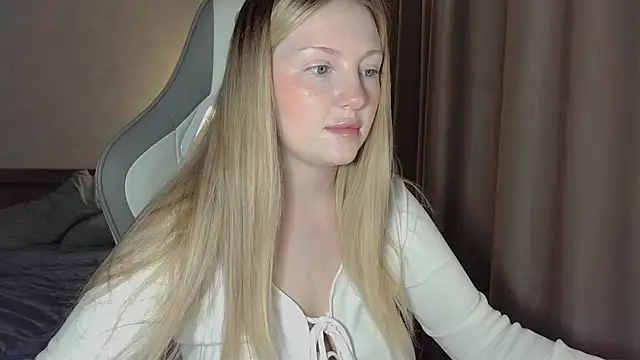 x ivy x online show from May 2, 4:12 pm
