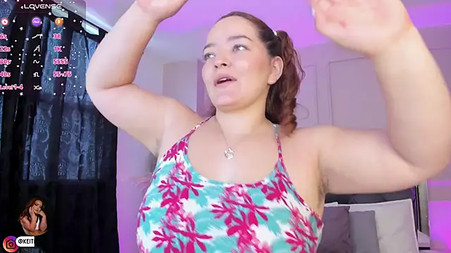 keitlynsoto online show from March 12, 12:26 pm