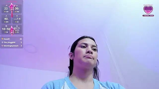 Snapshot of Chiara_tay chatting on January 24, 5:53 am Chiara tay online show from January 24, 5:53 am