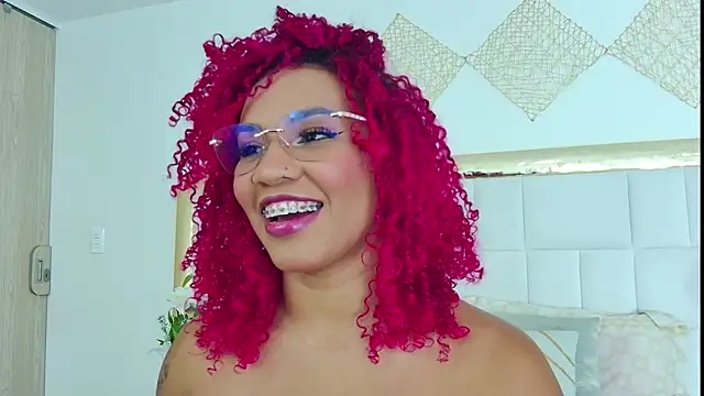 Snapshot of RubyRossel chatting on March 19, 6:01 pm RubyRossel online show from March 19, 6:01 pm