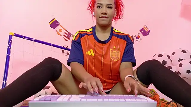 RubyRossel online show from June 15, 12:29 pm