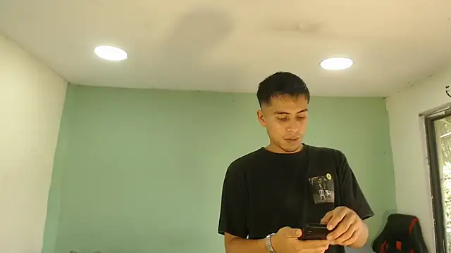 danielitopapuu online show from February 17, 4:13 pm