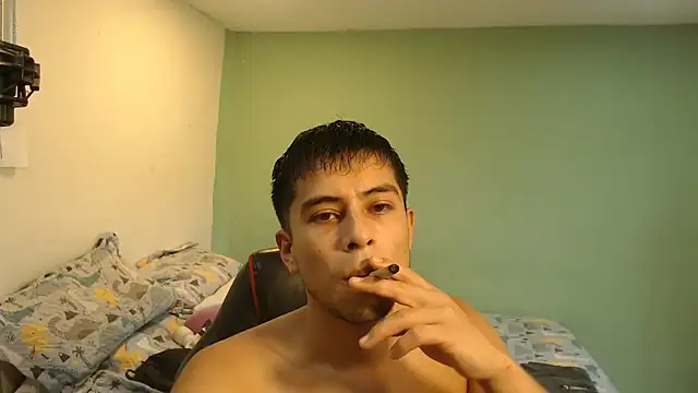 danielitopapuu online show from June 26, 7:07 pm