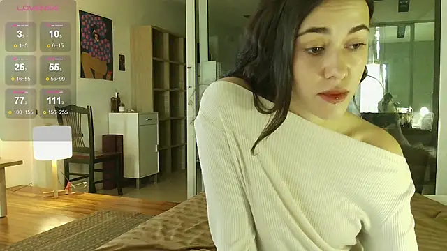 Snapshot of sadetuiningaa chatting on February 28, 3:07 am sadetuiningaa online show from February 28, 3:07 am