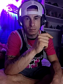 --D-a-D-D-y- online show from April 10, 1:55 am