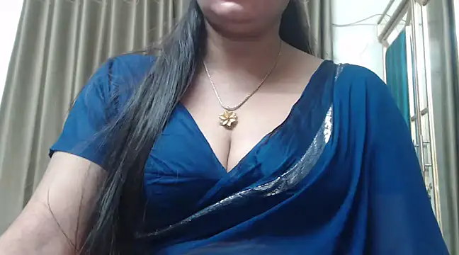desi-maisa130 online show from March 7, 5:28 pm