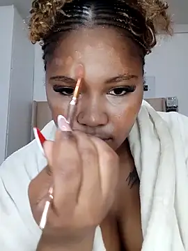 charmainexxx online show from December 21, 3:52 pm