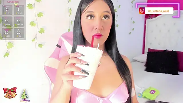 Victoria west online show from December 20, 9:11 pm