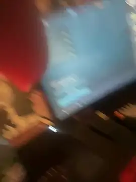 Snapshot of palorid chatting on October 28, 6:10 pm palorid online show from October 28, 6:10 pm