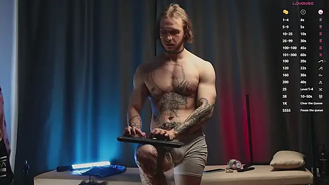 pleasure8869 online show from February 27, 12:23 pm