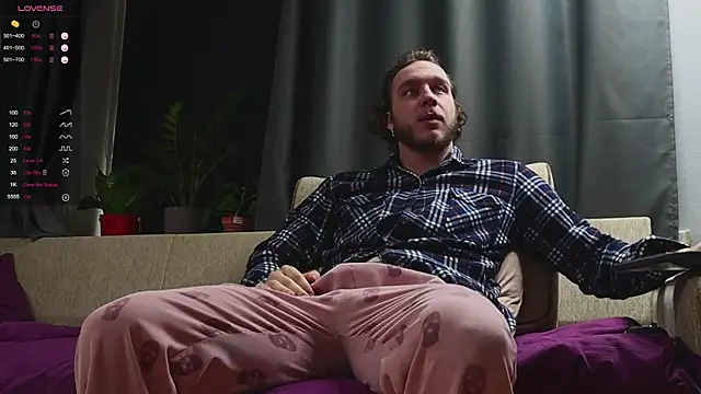 pleasure8869 online show from September 16, 5:30 am